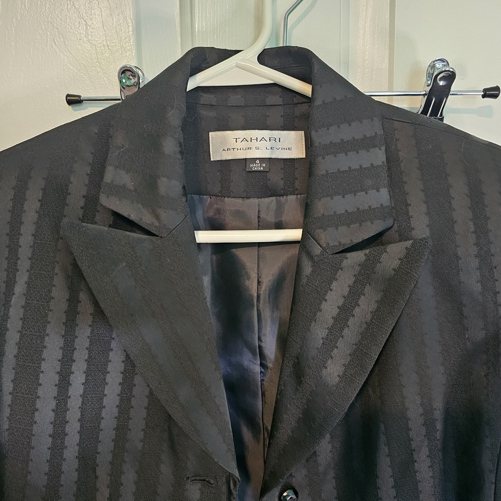 Tahari ASL Black Striped Blazer and Pencil Skirt Set Women's Sz 4 - Picture 2 of 16